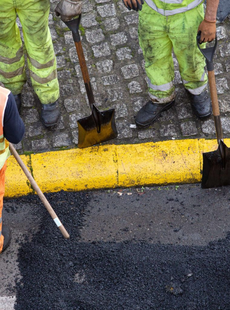 asphalting-road-work